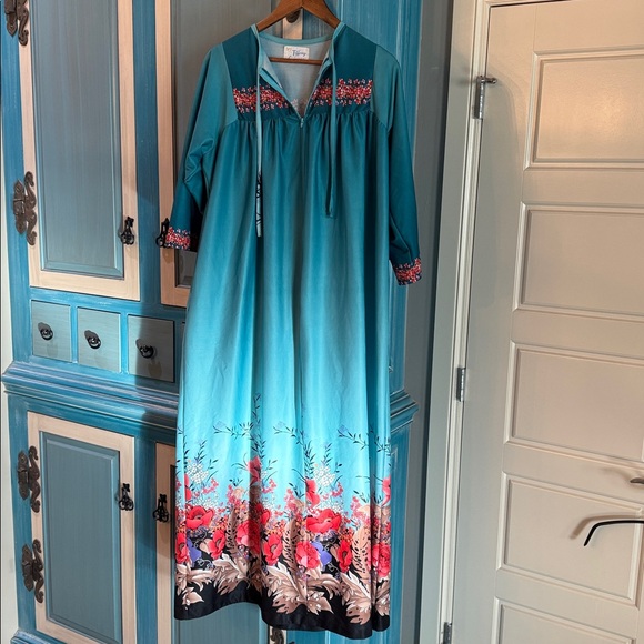 Tiffany & Co. Other - Vintage Tiffany & Co. Light Turquoise Loungewear Top with Blue Embroidered Label